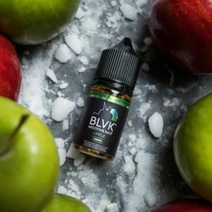 BLVK 蘋果煙油瓶身照,綠紅蘋果色系設計清新自然