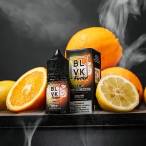 BLVK 柑橘檸檬冰煙油瓶身、清爽柑橘檸檬風味煙油產品圖